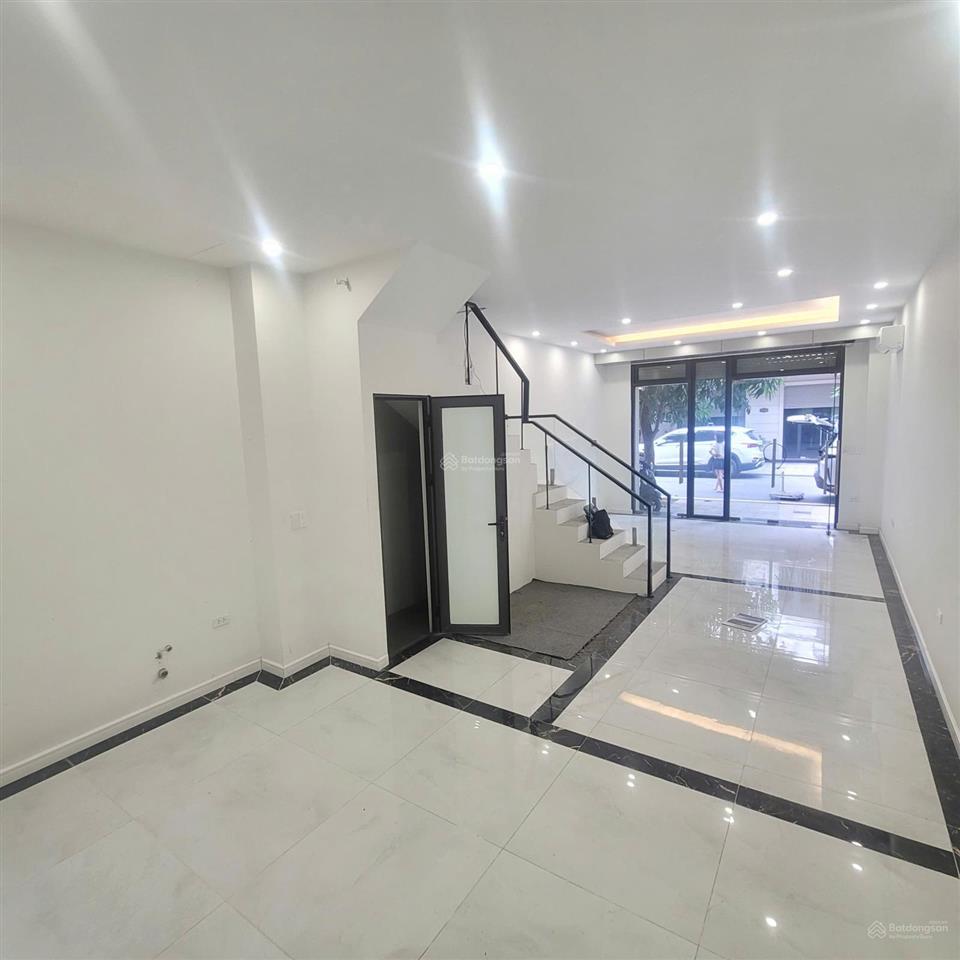 5tr/th thuê 5 tầng chỉ hoàn thiện mình tầng 1 vinhomes ocean park 2 hưng yên