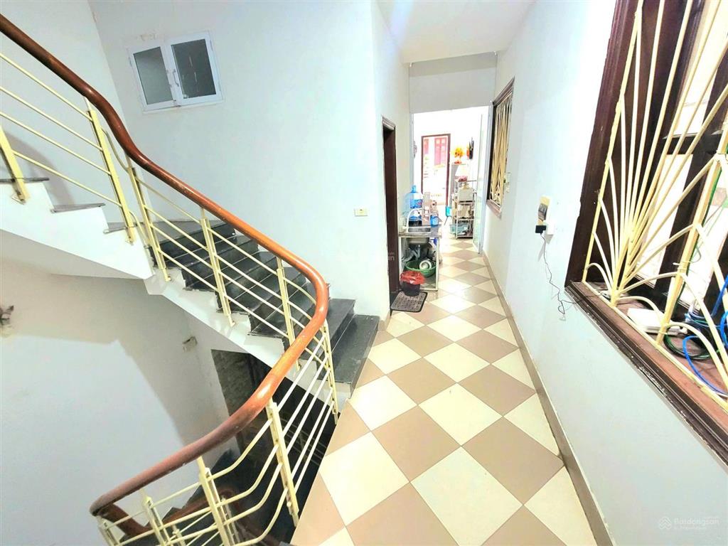 Chính chủ cho thuê phòng trọ ngõ 989 tam trinh