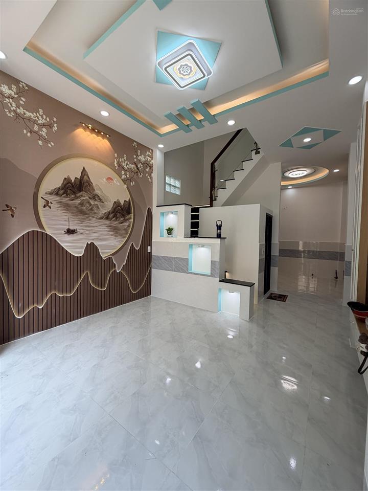 Căn góc lương văn can q8  ngang 3.8m  hẻm 4m  3pn  chỉ 3 tỷ880  shr hoàn công chuẩn