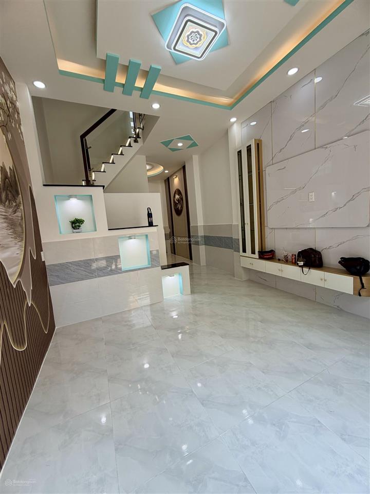 Căn góc lương văn can q8  ngang 3.8m  hẻm 4m  3pn  chỉ 3 tỷ880  shr hoàn công chuẩn