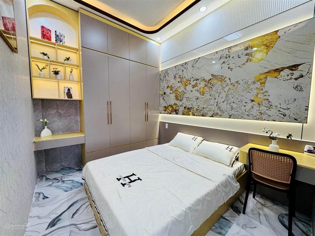 Hàng hiếm  nhà mới  đường xe tải dương bá trạc q8 3tầng  3pn  nhỉnh 6t