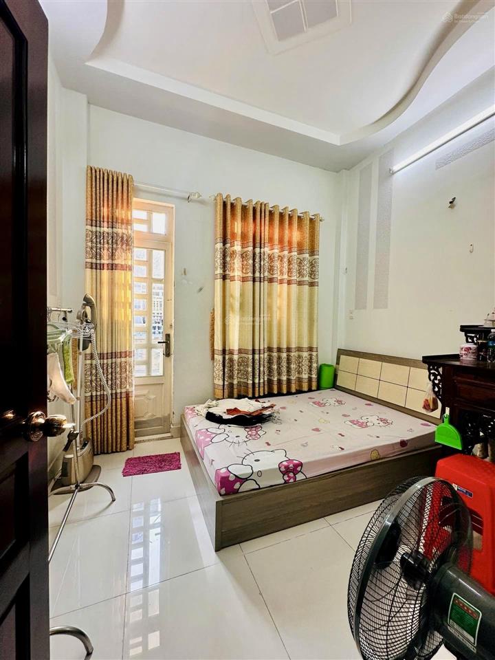 Cách mt phạm đức sơn q8 30m  ngay trường nguyễn thị định  hẻm xe hơi  3tầng  chỉ 5đ15