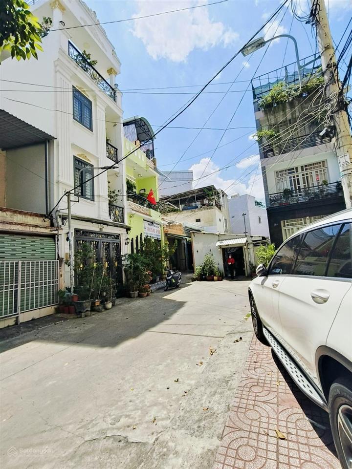 Mặt tiền nội bộ bùi minh trực q8 xe hơi đậu thoải mái4 tầng ngang 4m5 chỉ 9t4