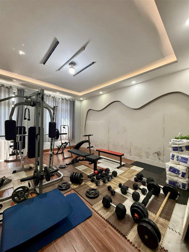 Nhà mặt tiền kdc trịnh quang nghịxe hơi ngủ trong nhà ngang 5mx22m 4tầng  chỉ 8t.ỷ8