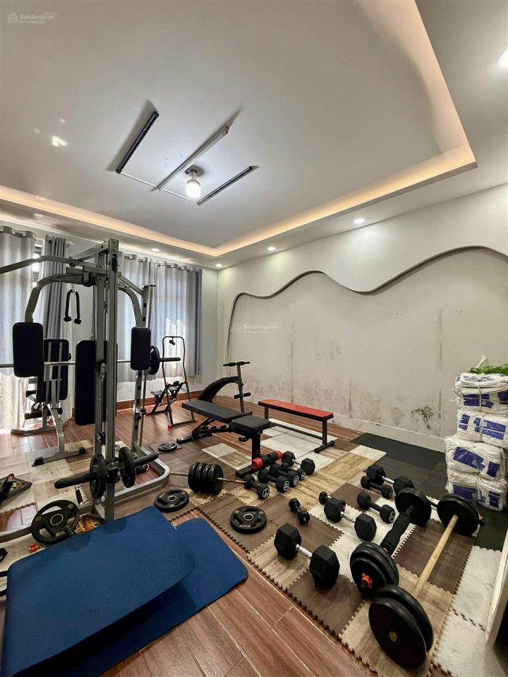 Nhà mặt tiền kdc trịnh quang nghịxe hơi ngủ trong nhà ngang 5mx22m 4tầng  chỉ 8t.ỷ8