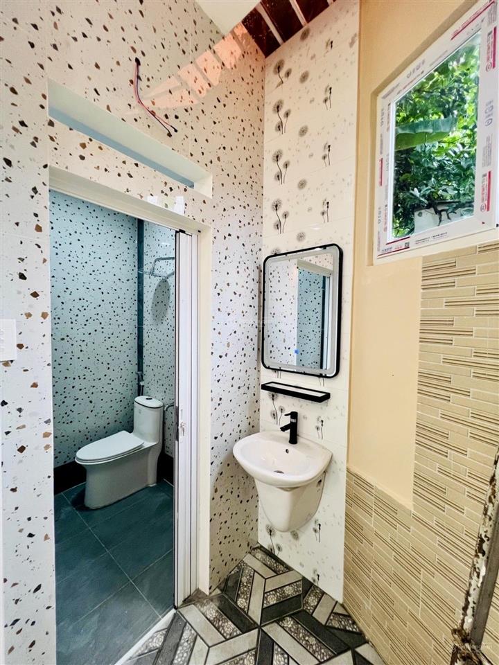 Ngay dự án cầu bình tiên  trường ngô gia tự  nhà 86m  3 tầng  chỉ hơn 6 tỷ  có phòng ngủ trệt