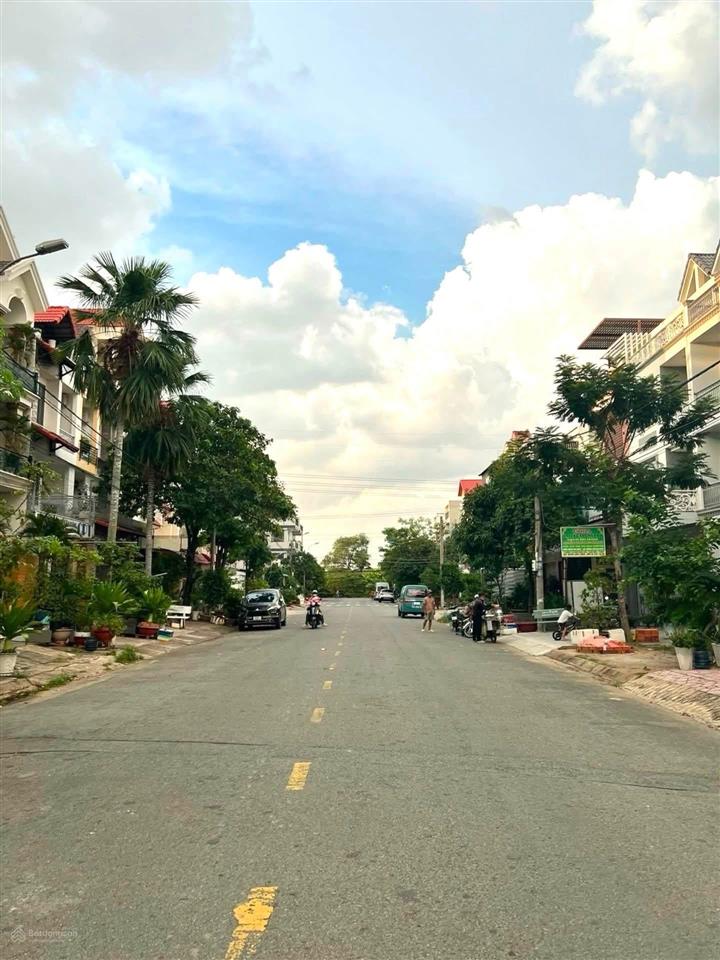 Chỉ 9 tỷ nhà mặt tiền 20m kdc phú lợi | ngang 6x18m | đang cho thuê 14tr/tháng