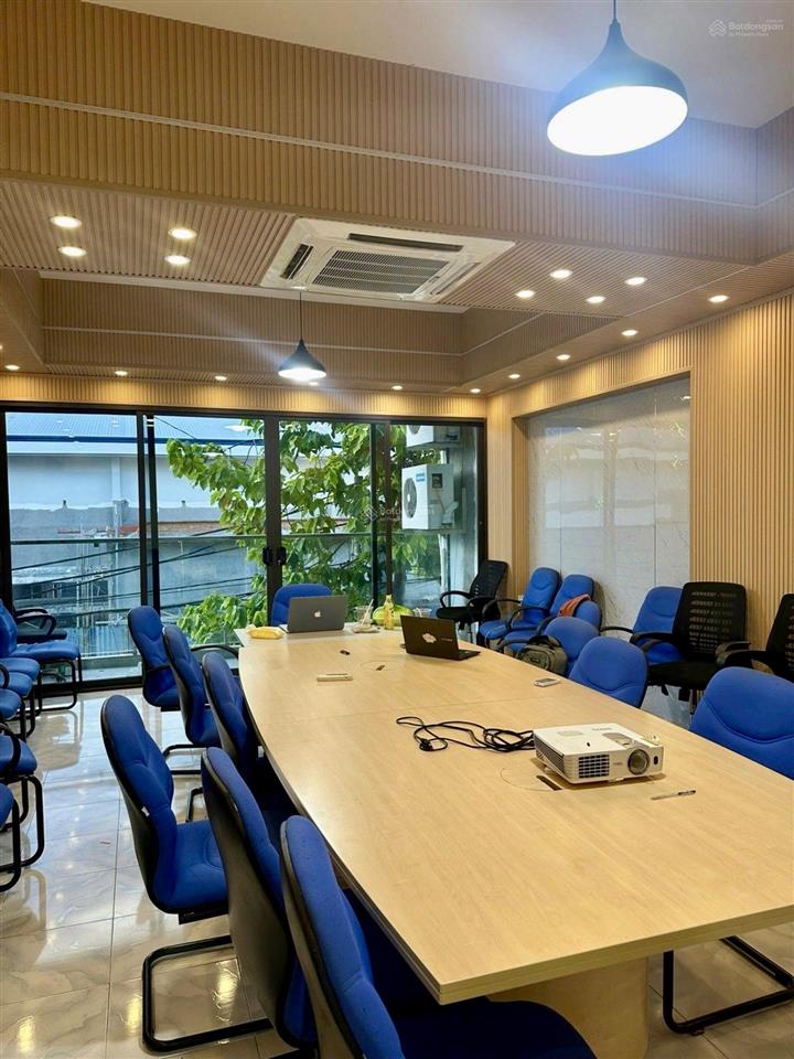 Bán gấp nhà mặt phố tại phường 16, quận 8  100m  ngang 5m x 20m  4 tầng  chỉ hơn 9 tỷ