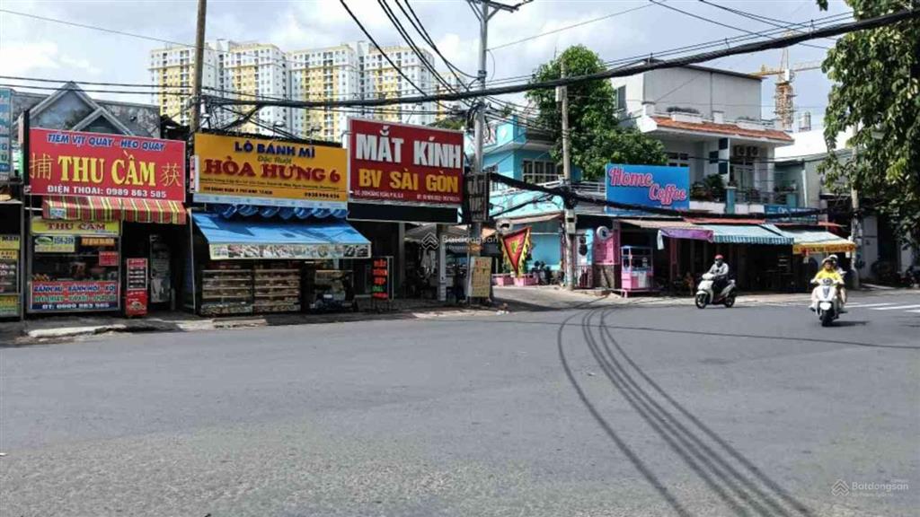 Mặt tiền đường hoàng ngân quận 8  đối diện trường nguyễn thị định 4m x 16m 2tầng chỉ hơn 9đ