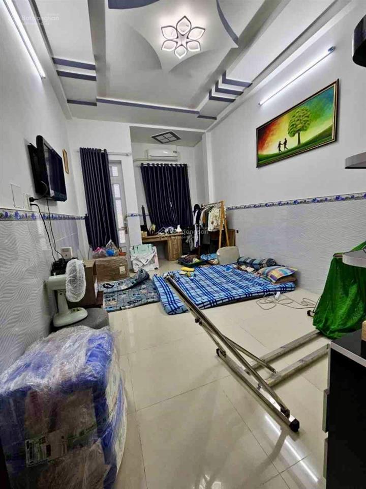 Nhà đẹp 3 tầnghẻm ô tô 4m diện tích 47m, cực hiếm trong khu vựcchỉ 5.x (tiểu học )