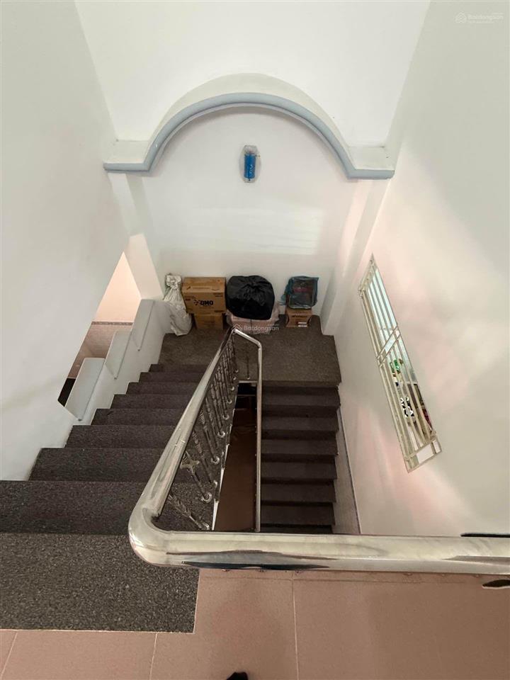 Bán nhà 2 tầng trương thị hoa 80m2  hẻm xe hơi tránh  chỉ nhỉnh 5 tỷ