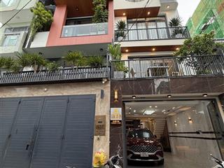 Hẻm xe tải thông lê đức thọ  kênh tham lương dt. 4x17m 6 tầng  ngay nữ vương hoà bình.