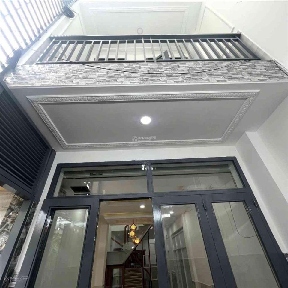 Hẻm xe hơi  dt 66m² nhỉnh 5 tỷ ngay sau căn mặt tiền  lê đức thọ, p16, gv.  dt nở bụng