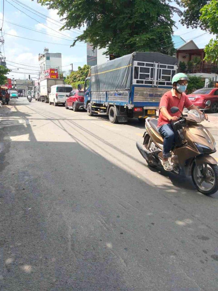 Siêu phẩm nguyễn thị kiểu q12. dt 60m2 nhỉnh 5tỷ. oto ngủ trong nhà  kết cấu 1 trệt 3 lầu,