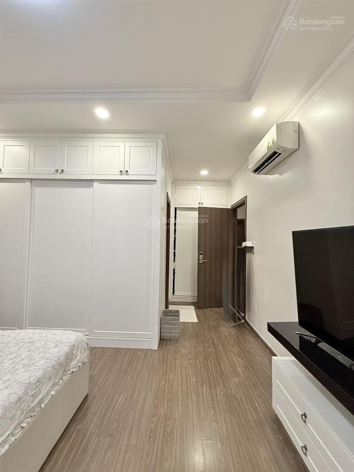 Bán nhà mặt tiền 4 tầng giáp bến xe quận 8 ngang 5m đường phạm hùng hoàn công đủ