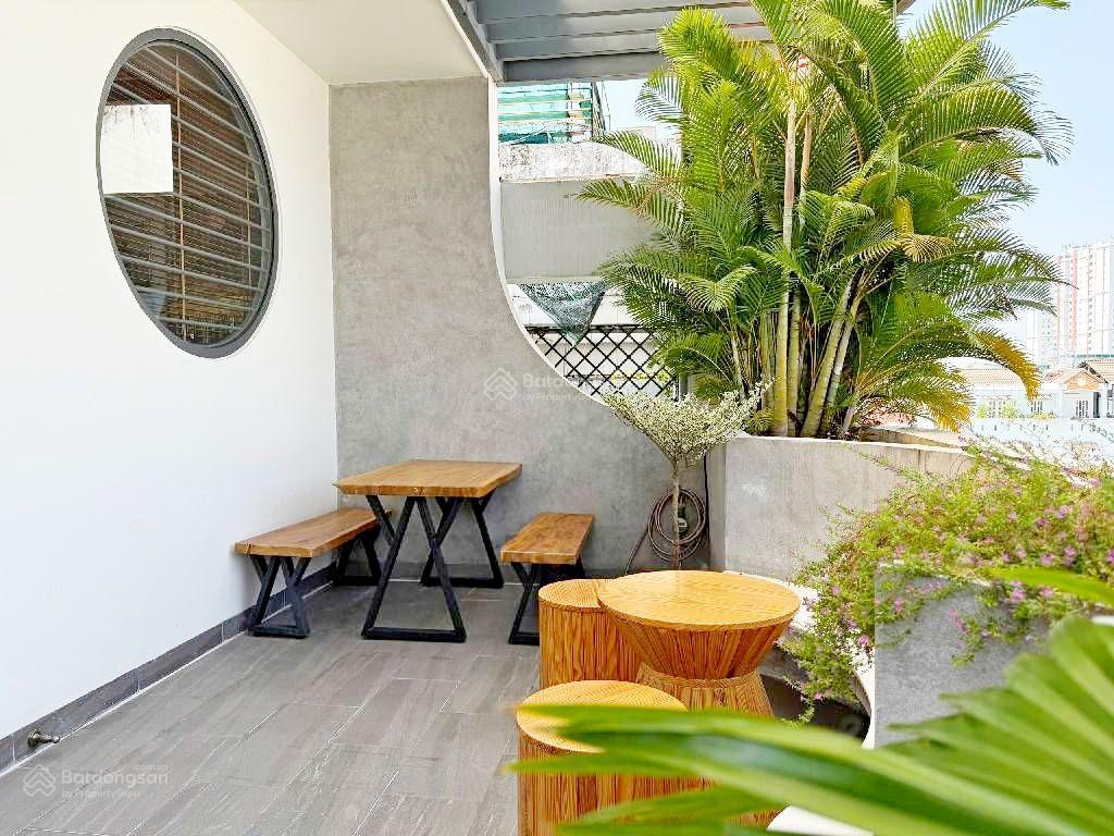 Bán nhà mặt tiền 4 tầng khu dân cư phú lợi ngang 5m xe hơi ngủ tặng nội thất gần chợ khu phân lô