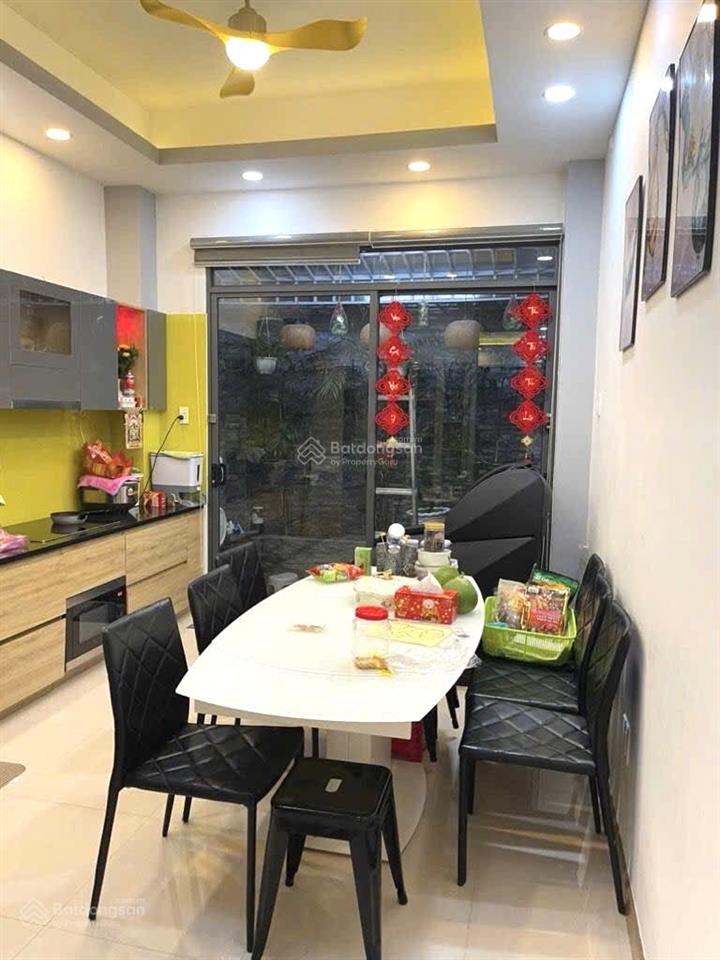 Nhà 1 trệt 2 lầu st quận 8  61m2  3pn  hẻm ô tô 5m  dương bá trạc  sổ hồng riêng  chỉ 9.7 tỷ