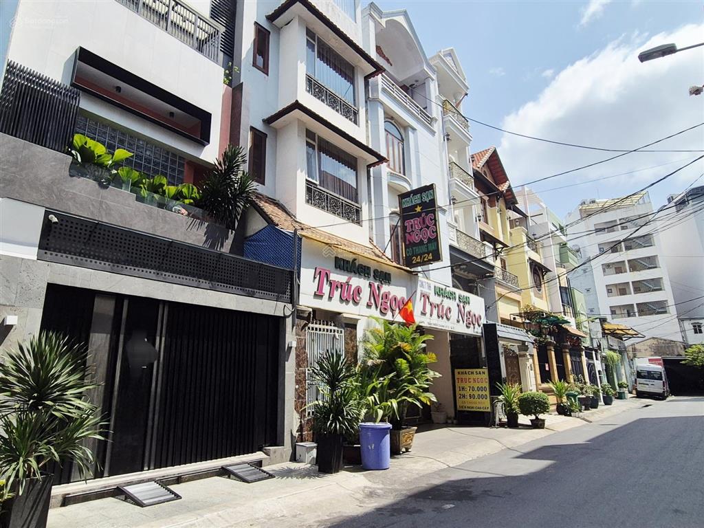 Nhà 5x16.5m 4 lầu trần thiện chánh q10  thuê 100 triệu  có thang máy