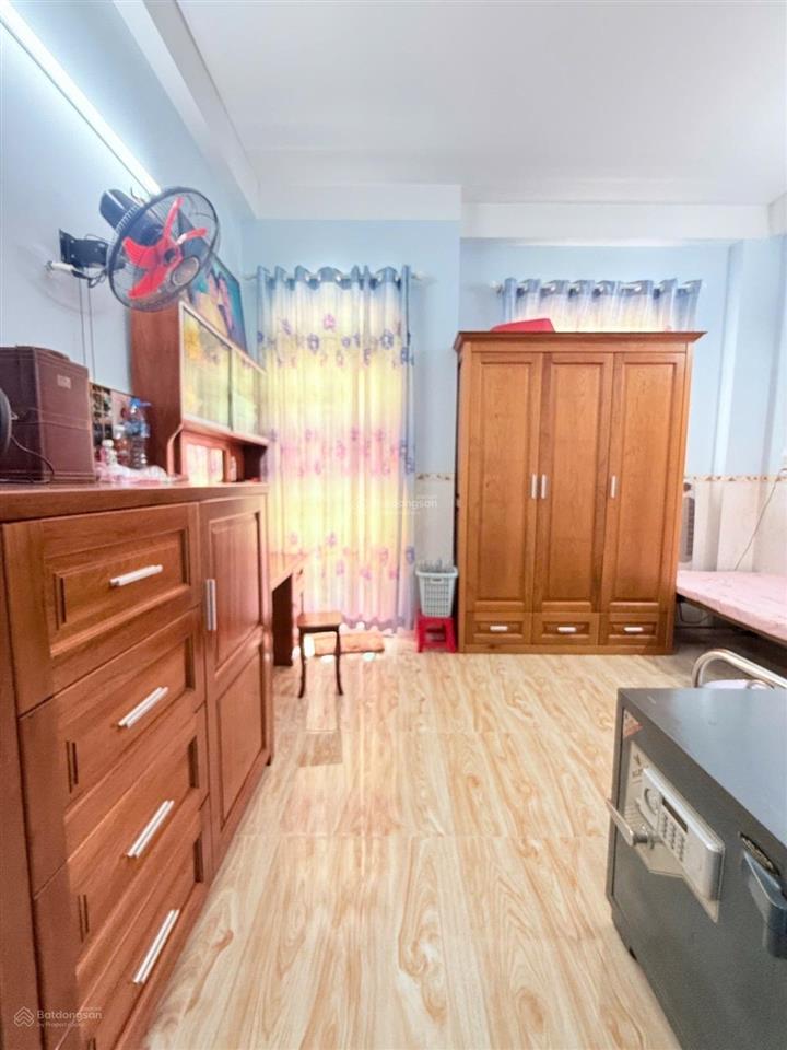 Hẻm vip 8m sát mặt tiền tân kỳ tân quý  tân phú 52m2 4 tầng tiện ở và kinh doanh giá tốt
