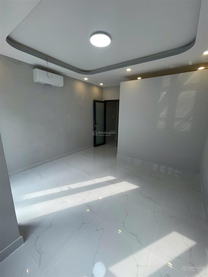 Khu vip hẻm ô tô vườn lài  tân phú 4 tầng ở ngay chỉ 5.5 tỷ