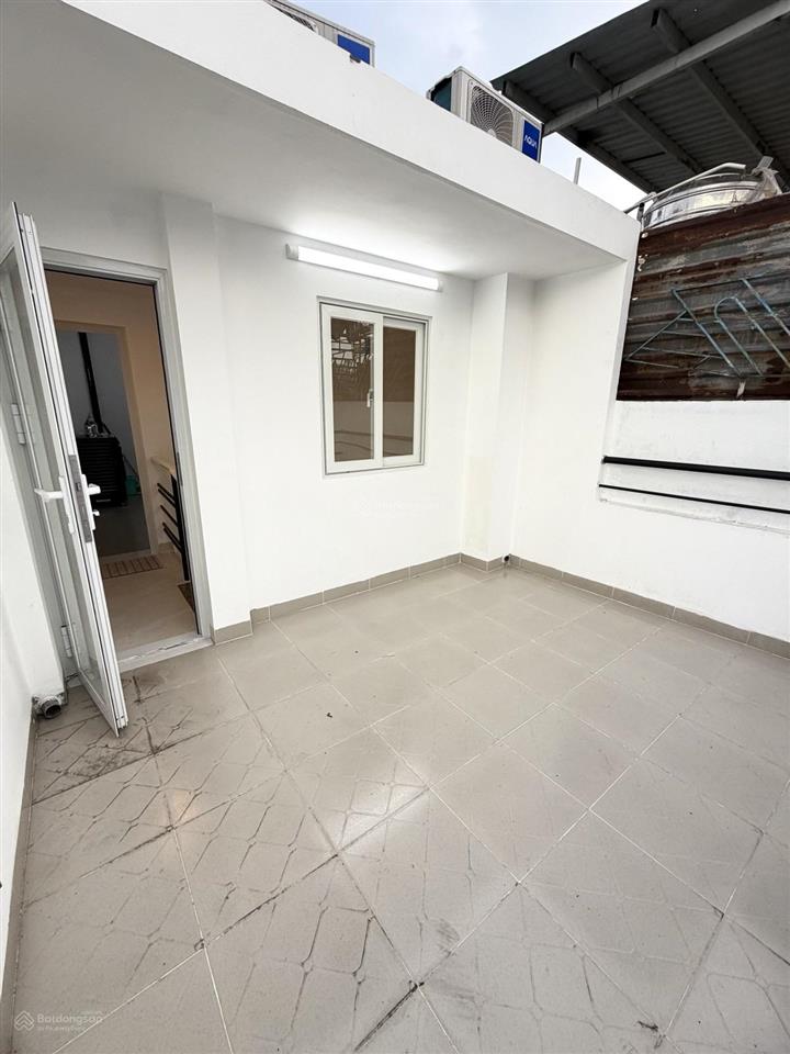 Nhà mới phong cách hiện đại âu cơ  tân bình hẻm ôtô thông 4 tầng nở hậu giá tốt