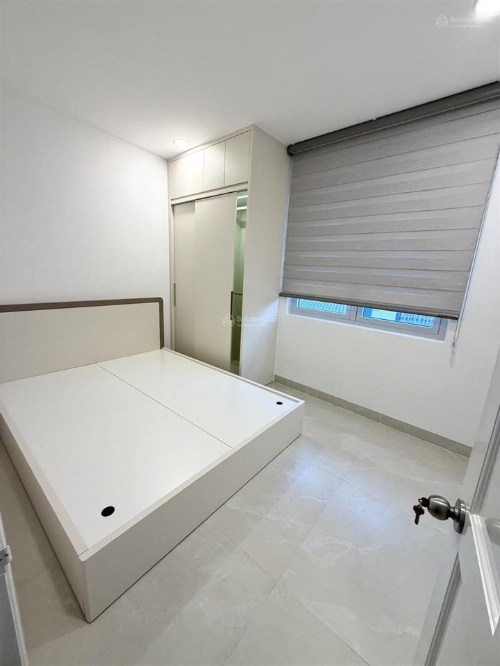 Nhà mới phong cách hiện đại âu cơ  tân bình hẻm ôtô thông 4 tầng nở hậu giá tốt