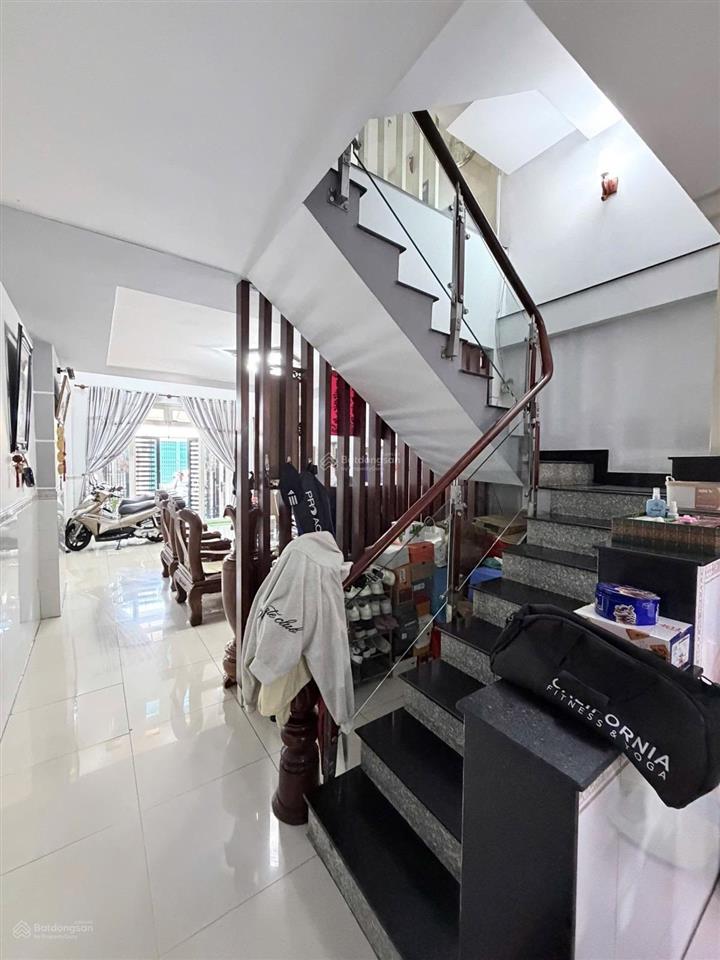Siêu phẩm mặt tiền kinh doanh đỗ nhuận  gần aeon tân phú 69m2(4m x 17.5m) 4tầng giảm còn 9tỷ5