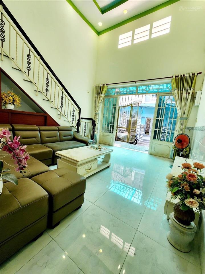 Nhà trung tâm lạc long quân  tân bình 58m2(4.5x13m) nở hậu phong thủy 3pn giá chỉ 5.2 tỷ