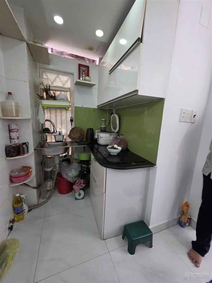 Hiếm! bán nhà gần chợ thiếc quận 11  4 tầng 3pn hẻm 4m chỉ 4,1 tỷ