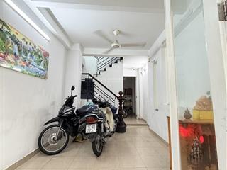 Nhà bán ngô quyền  quận 10 5 tầng 7pn