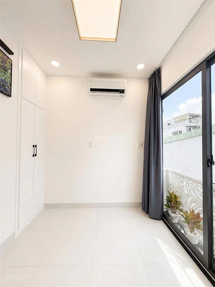 Trung tâm quận 3 ngay viện pasteur  bán nhà 3 tầng 2 pn đủ công năng