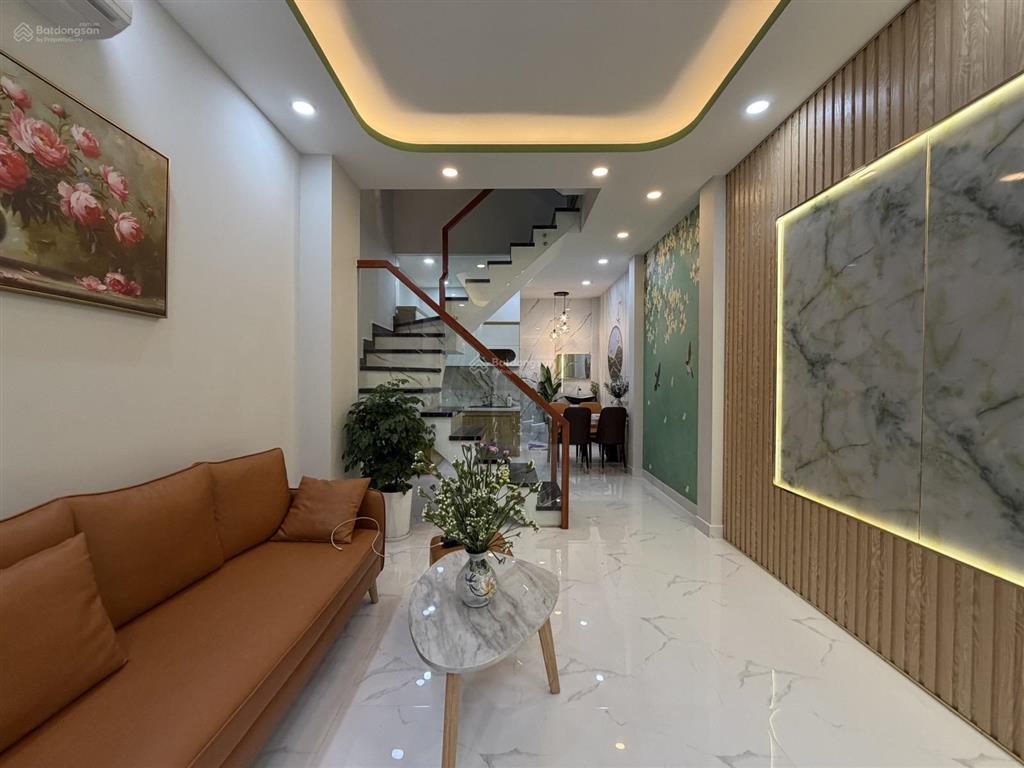Có những căn nhà chỉ cần xem ảnh đã thích đến khi bước vào mới hiểu chủ chăm chút từng góc nhỏ