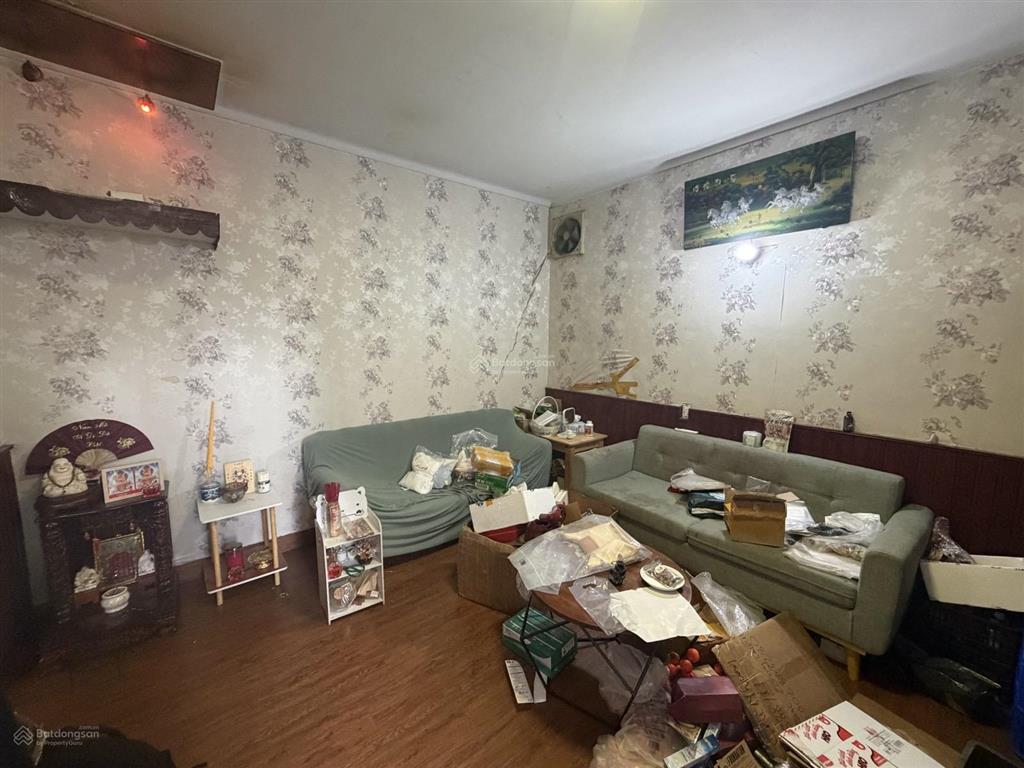 Lạc long quân  tân bình nhà ngang hiếm (10mx6m) lô góc chính chủ lâu năm