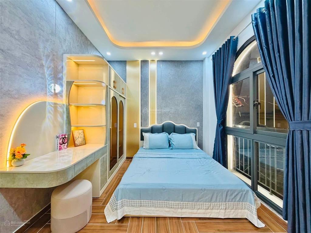 Nhà huỳnh văn nghệ  tân bình 4 tầng nở hậu 48m2 chỉ 6.68 tỷ