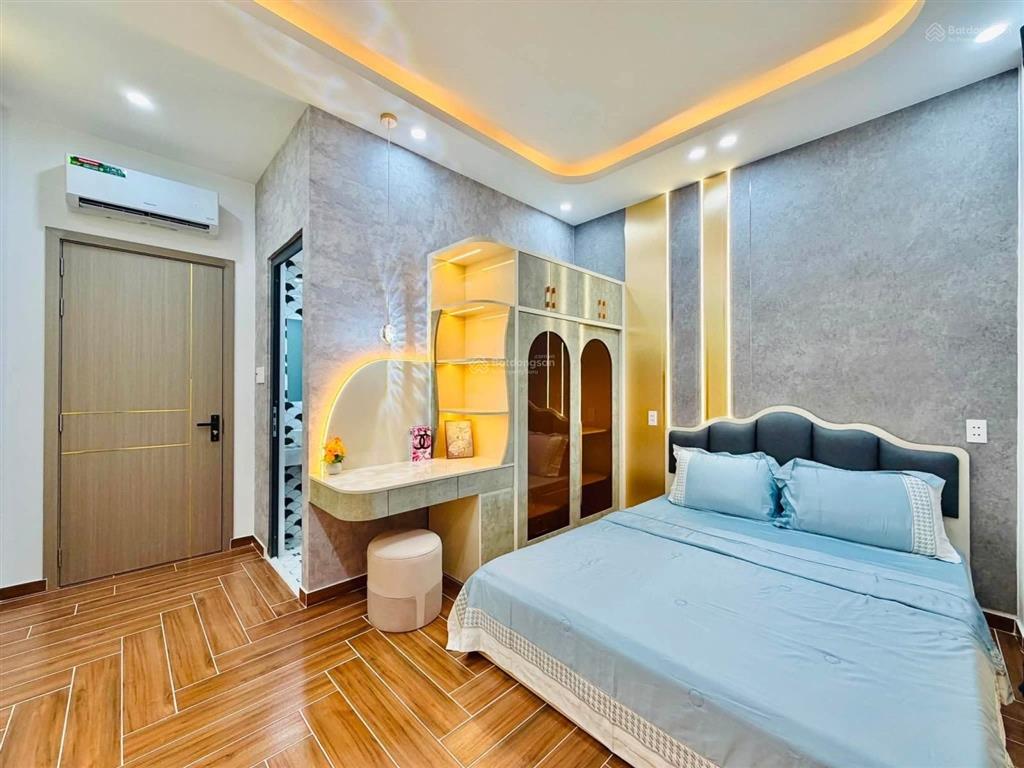 Nhà huỳnh văn nghệ  tân bình 4 tầng nở hậu 48m2 chỉ 6.68 tỷ