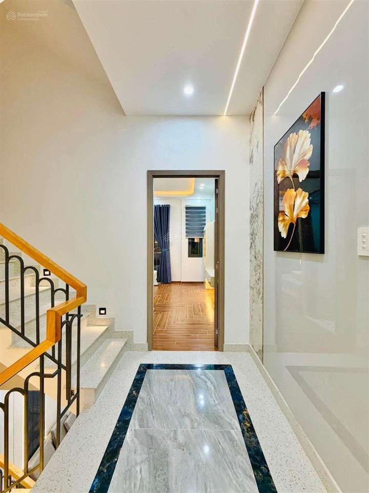 Nhà huỳnh văn nghệ  tân bình 4 tầng nở hậu 48m2 chỉ 6.68 tỷ