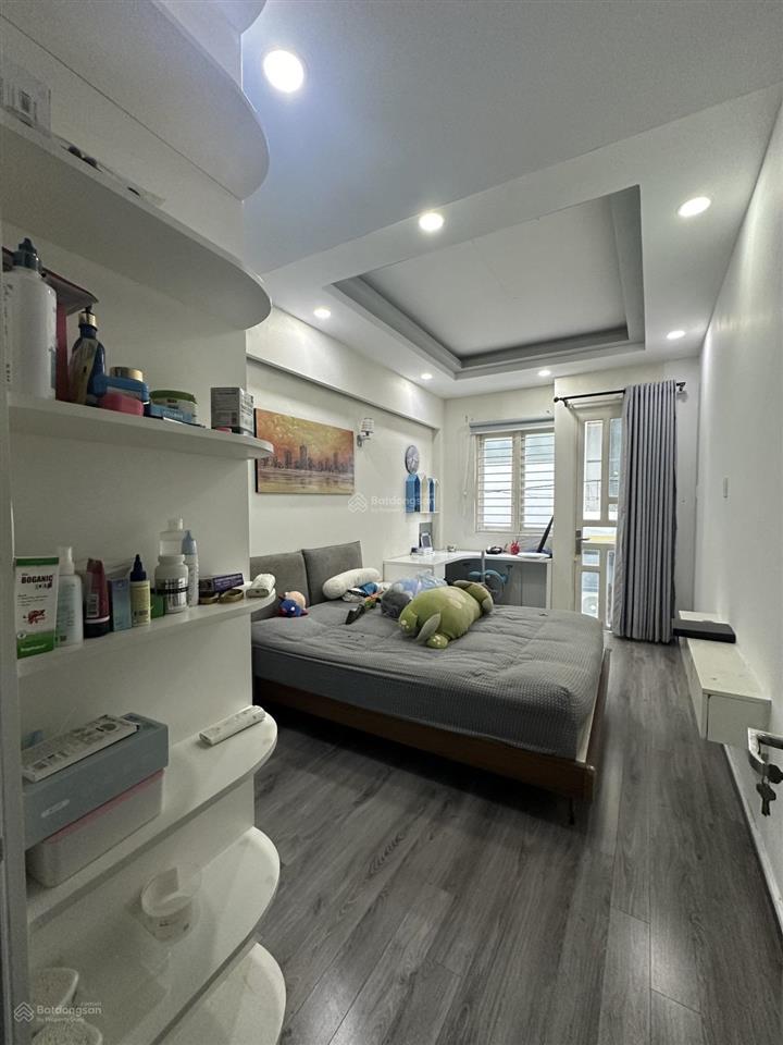 Không thể ngon hơn nhà quận 10 đường ngô gia tự 4 tầng 41m2 có 6 phòng ngủ giá tốt