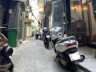 Không thể ngon hơn nhà quận 10 đường ngô gia tự 4 tầng 41m2 có 6 phòng ngủ giá tốt