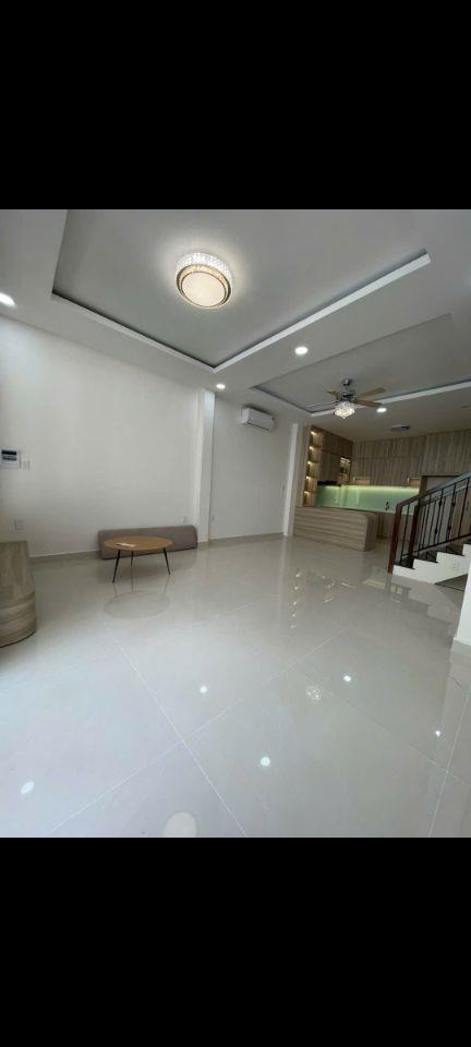 NHÀ ĐẸP LÊ CƠ, AN DƯƠNG VƯƠNG - HẺM 6M XE HƠI QUAY ĐẦU  (BTT36595)