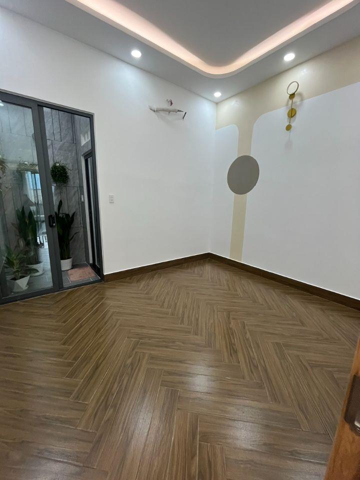 Nhà 2 tần xây mới gần Gò Xoài (4x13) có phòng ngủ dưới trệt hẻm xe hoi nhỉnh 5đ 