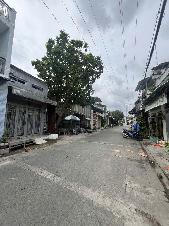 Nhà đẹp vô ở liên Gò Xoài - Lê Văn Qưoi (đt 48m ) hẻm xe hơi thông thoáng 5₫ nhỉnh (3pn) #00189