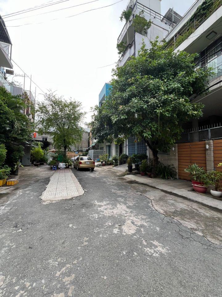 Nhà 2 tần khu phố ẩm thực - An Dương Vương (4x14) hẻm xe hơi đỗ pháp lý chuẩn shr 7₫ #00191 