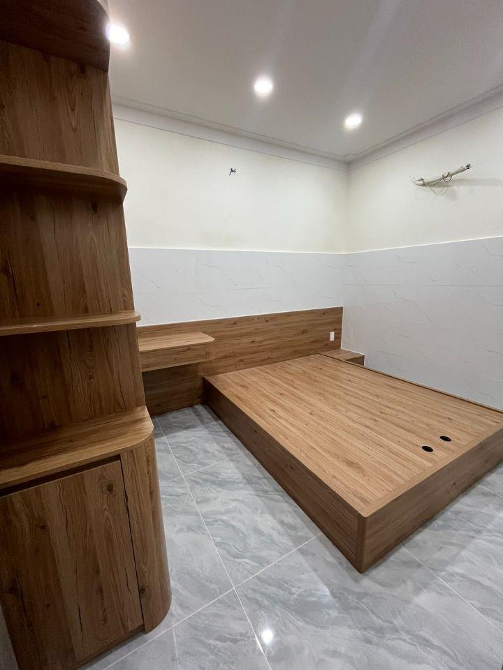 Nhà xây mới có pn trêt cho ng lớn tuổi Phạm Đình Hổ (đt 55m ) hẻm 4 mét thông bàn cờ 5₫ nhỉnh #00214 