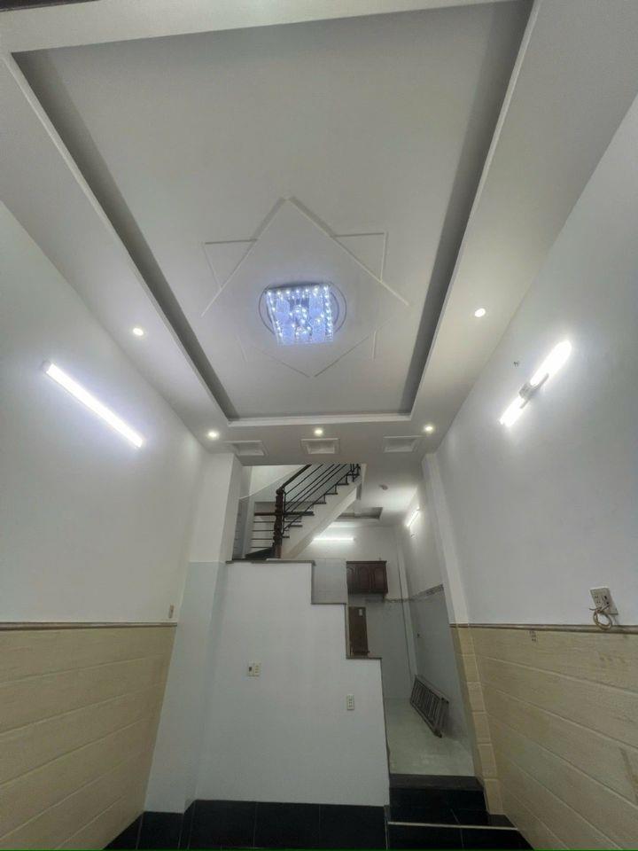 Phạm Văn Chí - Bình Tiên nhà 3 tần (đt 35m) hẻm ba gác thông cách mặt tiền đương 50m shr 6₫ nhỉnh #00227