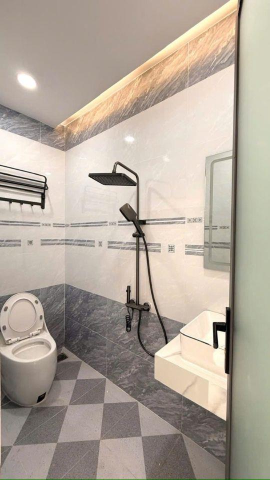 Lê Văn Qưoi (4x18) 5 tần xây mới 2 mặt hẻm 5 mét thông thoáng shr hoàn công đủ  