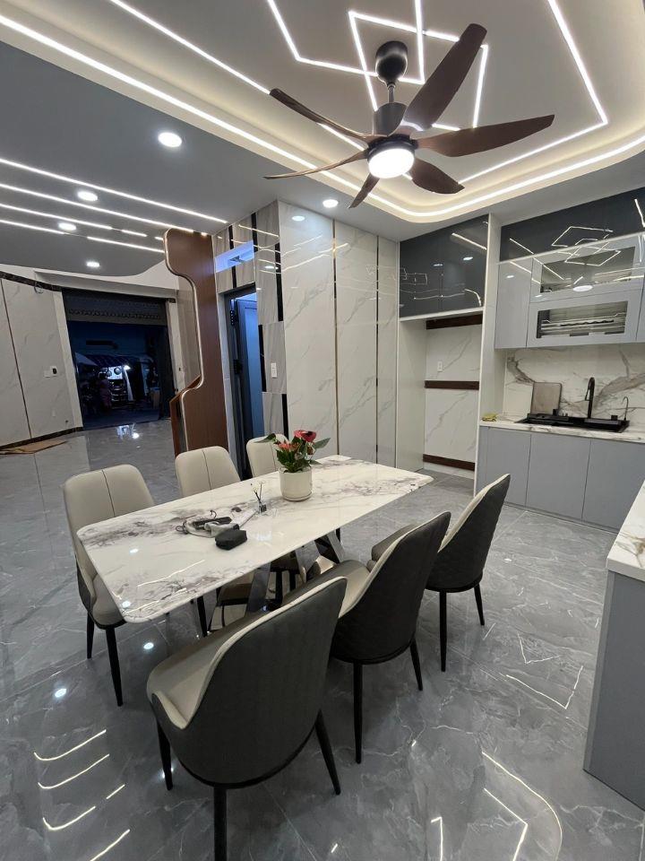 Căn góc 2 mặt hẻm xe hơi 5 tần Hương Lộ 2 (đt 69m) pháp lý chuẩn shr 7₫ nhỉnh nhẹ 