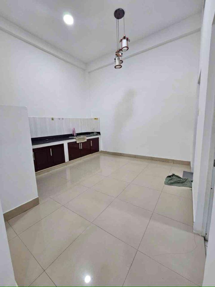 6₫ nhỉnh Lê Cơ - Bùi Tư Toàn (đt 84) hẻm xe hói thông thoáng shr hoàn công đủ #00258 