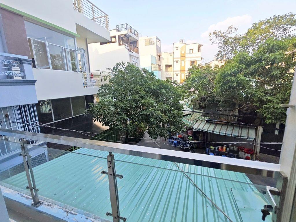 Trước của nhà hẻm 8 m thông thoáng Hậu giang (4x10.5) shr pháp lý chuẩn 8 d nhỉnh #00292 // Hậu Giang - Cư Xá Phú Lâm A 