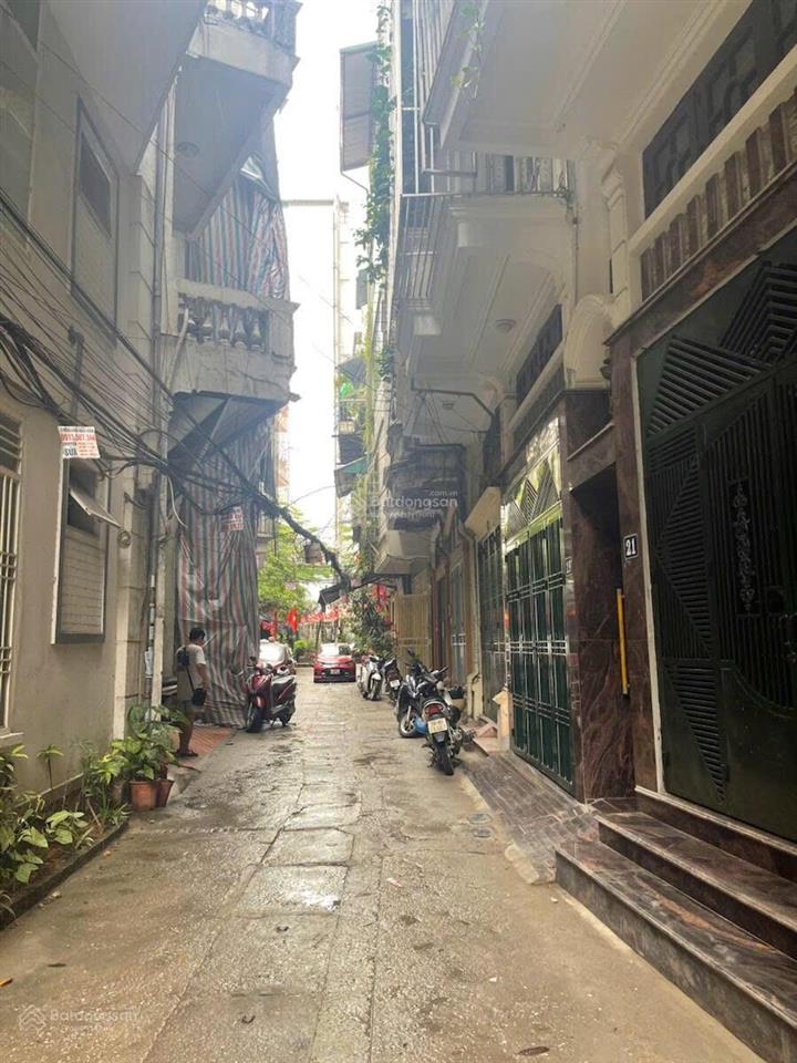 Bán nhà phân lô nguyễn chí thanh 45m ngõ ô tô tránh, vị trí vàng, nhà ở ngay,