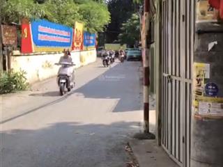 Lõi ba đình 50m2 oto ngay cửa 9tầng tháng máy có bể bơi view mặt tiền cực thoáng, giá chỉ 14 tỷ
